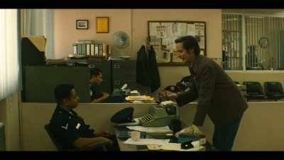 -What exactly do you want us to do?
-Get out there! - Narcos: Mexico