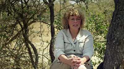 What she expected
when she got back to Canada - The Woman Who Loves Giraffes