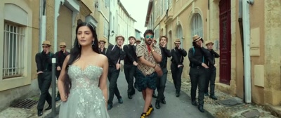 What finesse when she walks - Waltair Veerayya