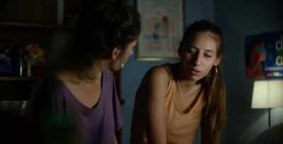 What for? To study all day - Carmen & Lola