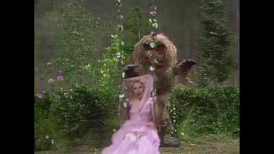 ♪ What goes up must come down ♪ - The Muppet Show