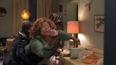 Laughs What you gonna brush nowWhat you gonna brush now huh - Scary Movie 3