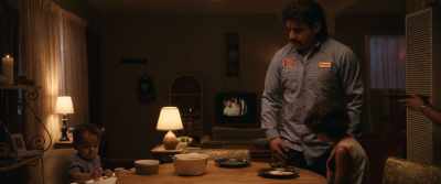 - What we got, babe?
- Arroz con quesadillas. - Flamin' Hot