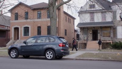 - What you got?
- Get inside. - Chicago Fire