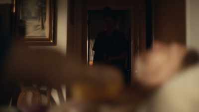 - What gun?
- The one from the couch. - Euphoria