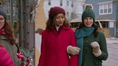 What happened? Did
he kiss you? - Believe in Christmas
