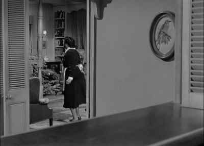 What happened down there,
Mrs Harper? - The Reckless Moment