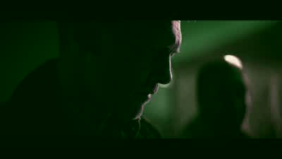 - What happened here, Ray? - Fractured