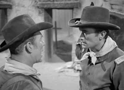 - What happened?
- I don't know, Captain. - Only the Valiant
