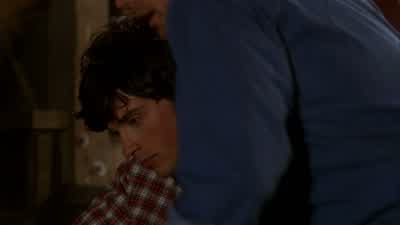What happened to Lana's parents was a terrible tragedy. - Smallville