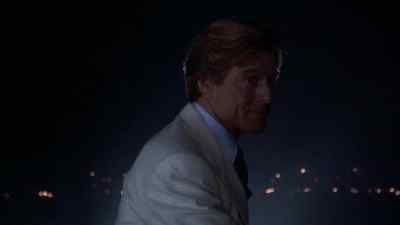 - What happened?
- Lights went off. - Indecent Proposal