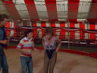 What happened,
Mom? Hey, you all right? - Murder, She Wrote
