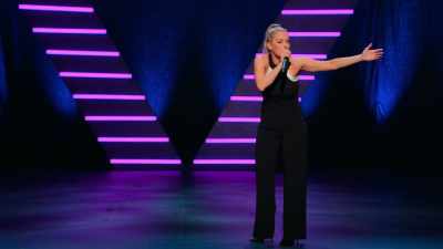 "What happened to that bride?" - Iliza Shlesinger: Unveiled