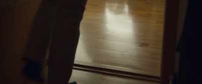 - What has happened?
- There's broken glass here. - The Innocents