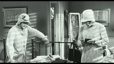 What happened to my bracelet? - Some Like It Hot