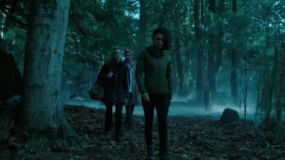 - What happened to this place? - DC's Legends of Tomorrow