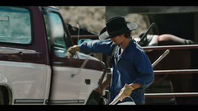 - What happened to the tractor? - Yellowstone