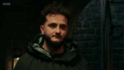 What happened tonight
between Azra and Kyle? - The Traitors