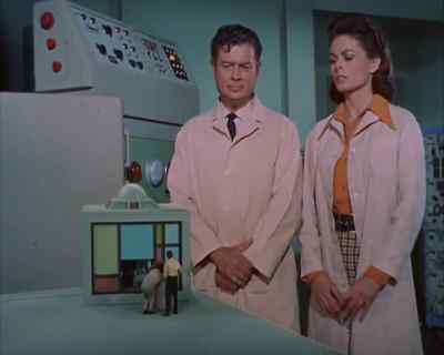 What happened?
What happened in there? - Land of the Giants