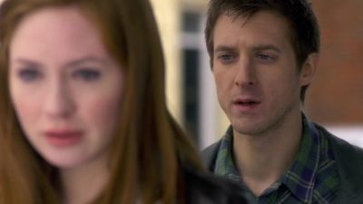 What happened? What's he doing? - Doctor Who