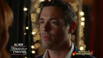 What happened with the
Hunter Hamilton concert? - Our Christmas Love Song