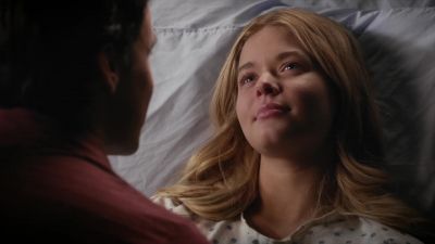 What happened to you? - Pretty Little Liars