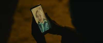 - What happened to your face?
- I... - Northern Comfort