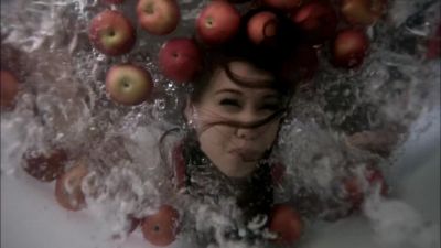 -What is happening?
-Jenny, come on! - Supernatural
