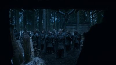 What have we here?
Frozen crows? - Game of Thrones