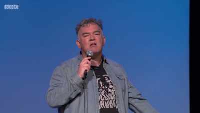 "What you having a go at
Russell Howard for, mate?" - Stewart Lee: Content Provider