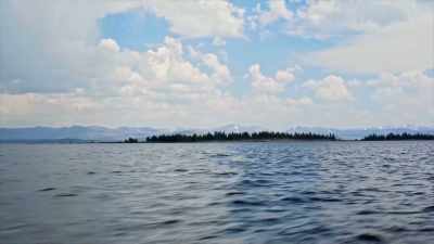 What Hayden found as
they sailed the Annie - Yellowstone: One-Fifty