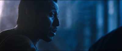 - What is he doing?
- An adrenaline cocktail. - Kickboxer: Retaliation