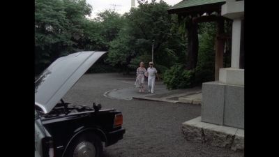 What is he doing? - The Love Boat