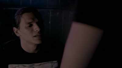 - What, he, he, he hung himself? - Death Metal