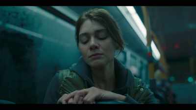 What were her actions when
she approached the crossing? - The Killing Kind