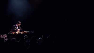 What ho, Lucius! Lucius, I say! - National Theatre Live: Julius Caesar