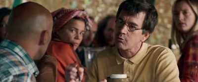 - What?
- I doubt that's how to talk to dogs. - Problemos