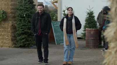 - What? I mean,
this is tradition. - A Christmas of Wonders