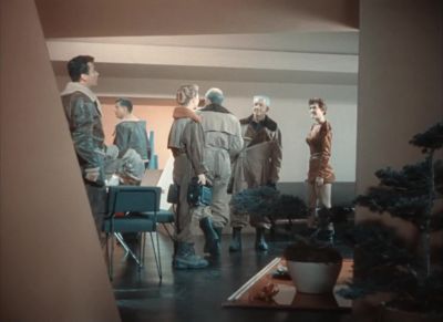 What I want to see is the kitchen - Flight to Mars