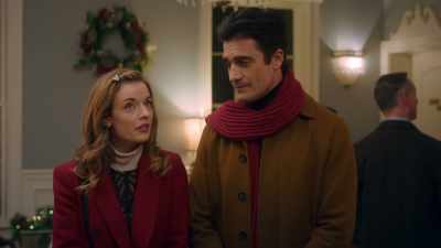 What if we don't worry
about if it's perfect or - A Taste of Christmas