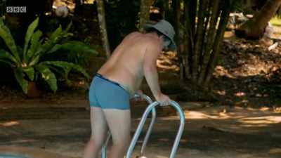 What I'm trying to do here
in this very cold swimming pool - - Race Across the World