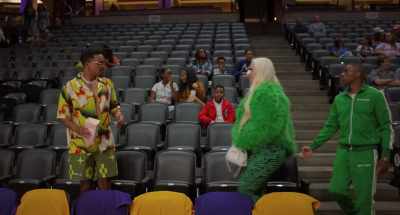 What in the Dr. Miami? Oh. Mildred? - White Men Can't Jump