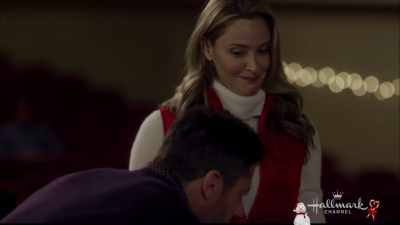 What in the... heck? - Christmas Wishes & Mistletoe Kisses