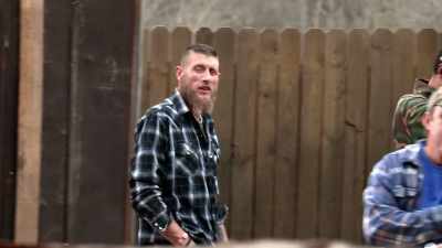 What in the hell? - Moonshiners: Master Distiller