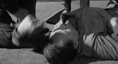 What in the hell's going on here? - 3:10 to Yuma