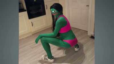 What is this frog?
What is this?" - Feels Good Man