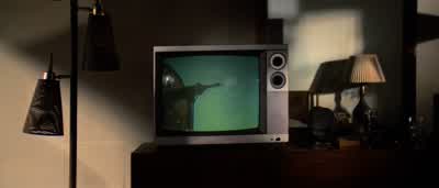 - What is this you're watching? - Pulp Fiction
