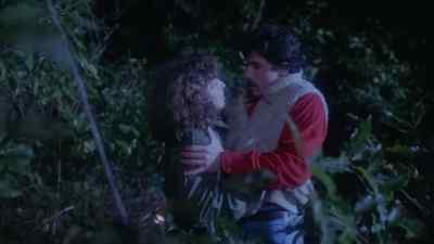 - What is it,
baby, what's wrong? - Madman