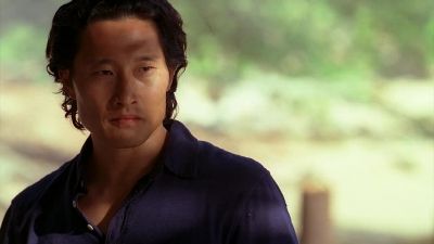 - What is it?
- He knows what we're doing. - Lost