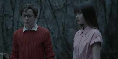 -What is it?
-It's that secretary-- - A Series of Unfortunate Events